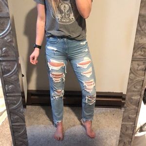 American Eagle ripped jeans